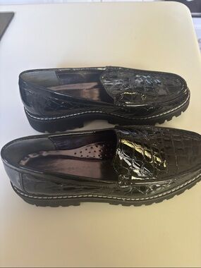 Patent Croc-Embossed Black Women's Loafers